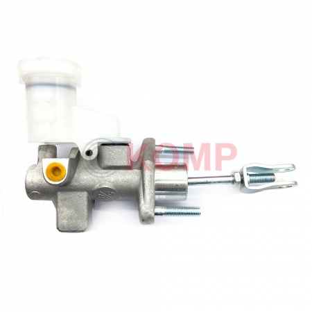 Clutch Master Cylinder MR995034